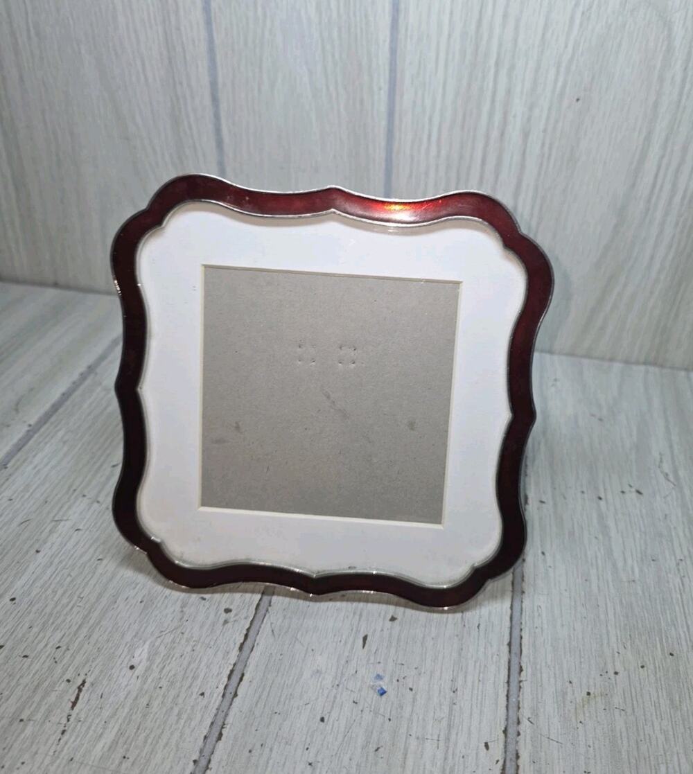 PIER 1 IMPORTS Silver Tone Burgundy Red Enamel Scalloped Picture Frame W/Matt